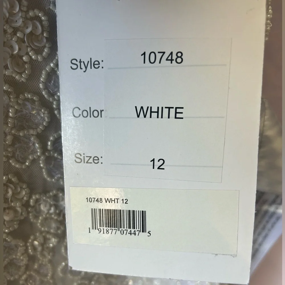 Mac Duggal elegant floor